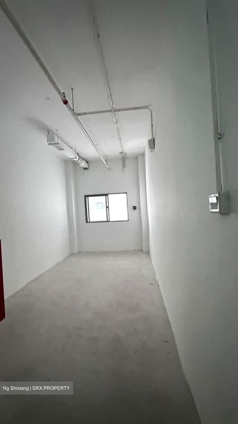 Tai Kim Industrial Estate (D19), Factory #570044521